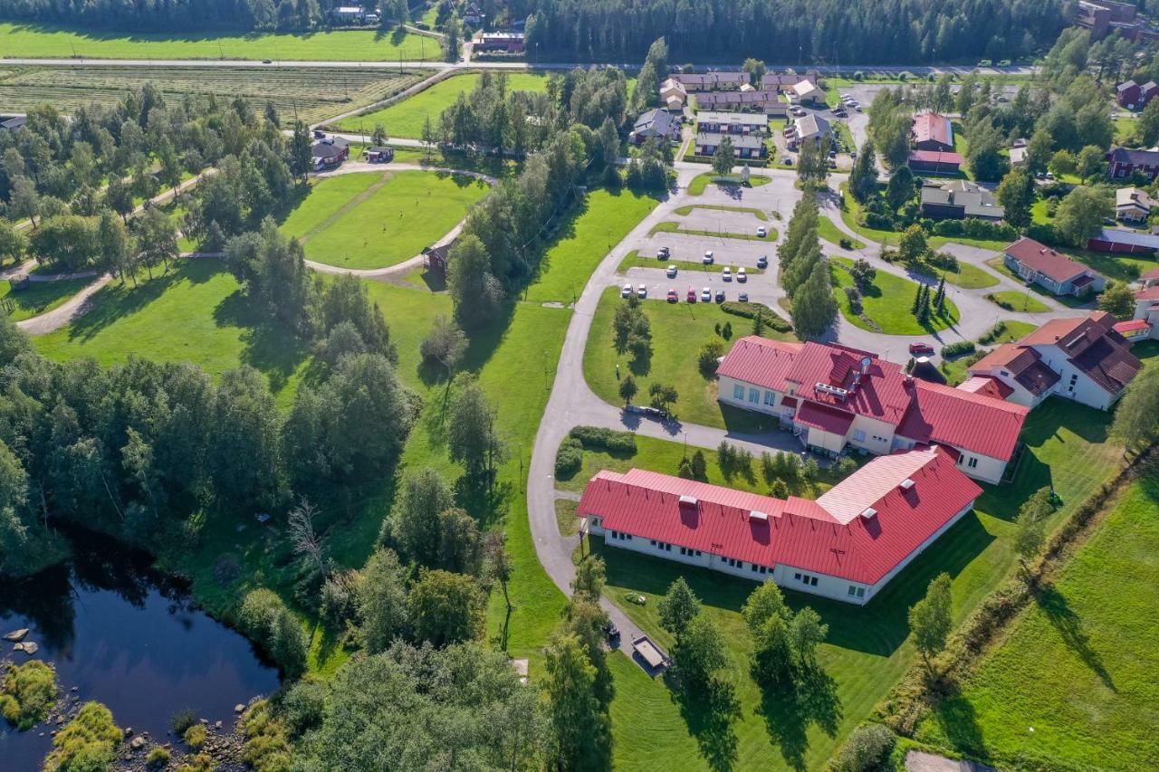 Hotelli Kaustinen ภายนอก รูปภาพ